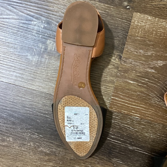 Lucky Brand Sandals - Picture 6 of 6